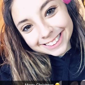 Meet your Posher, Haley